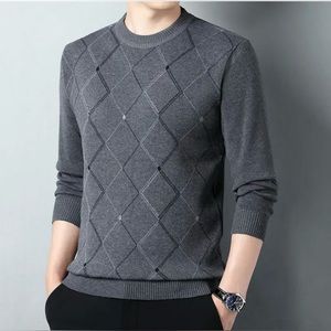 Izod men’s size large, dark gray pullover sweater, 100% cotton‎ new with tags